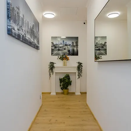 Unit 22 Stadion Narodowy Park Skaryszewski * Βαρσοβία